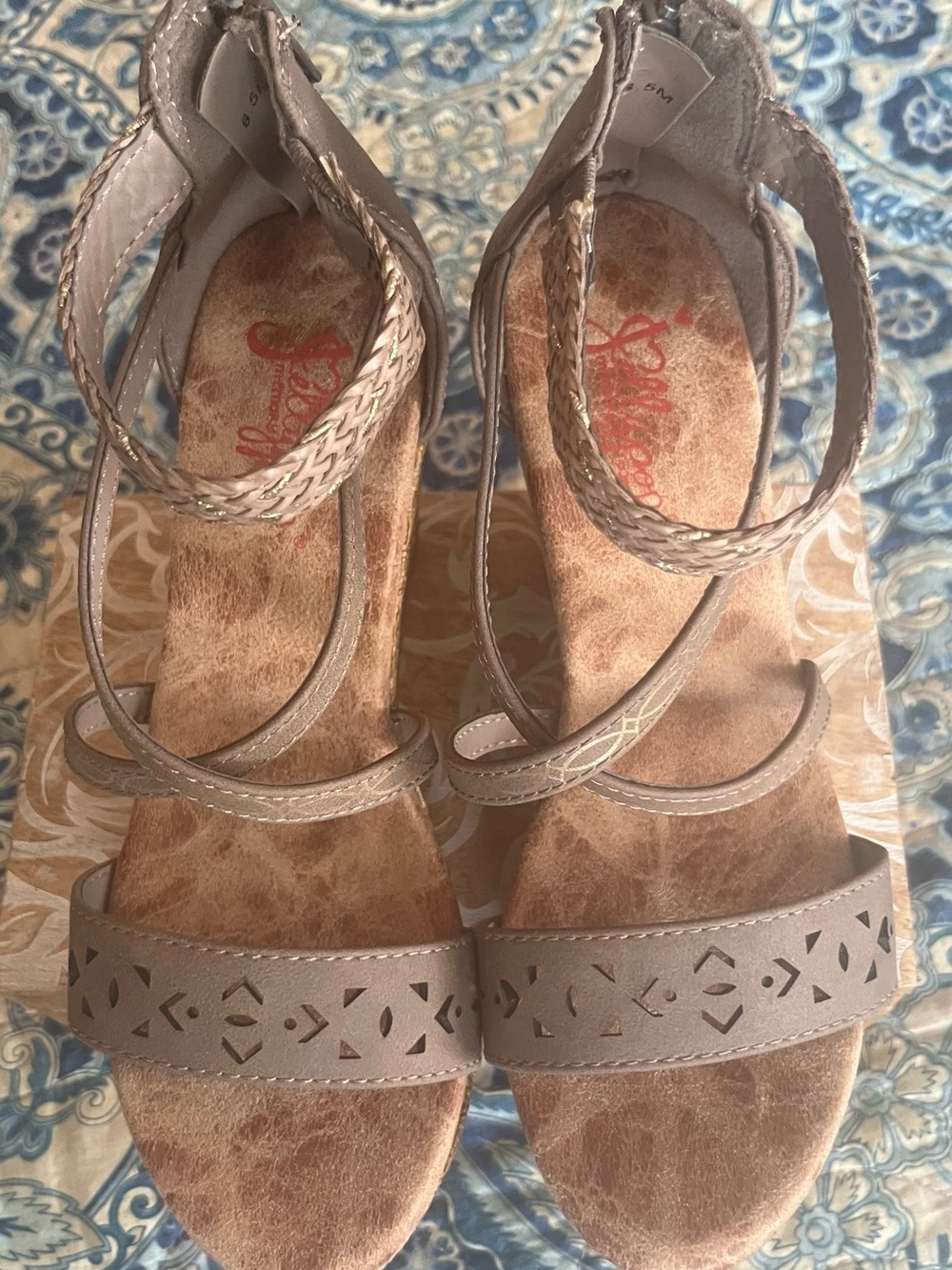Jellypop Taupe Braided Memory Foam Ankle Strap Wedge Sandals Sz 6.5 - Picture 2 of 8